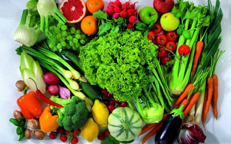 vegetarian-food-fruit-and-vegetables-healthy-diet
